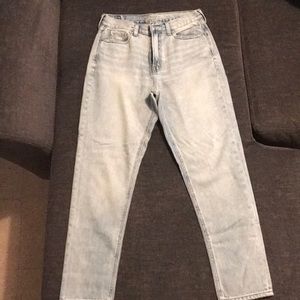 High waisted AE mom jeans